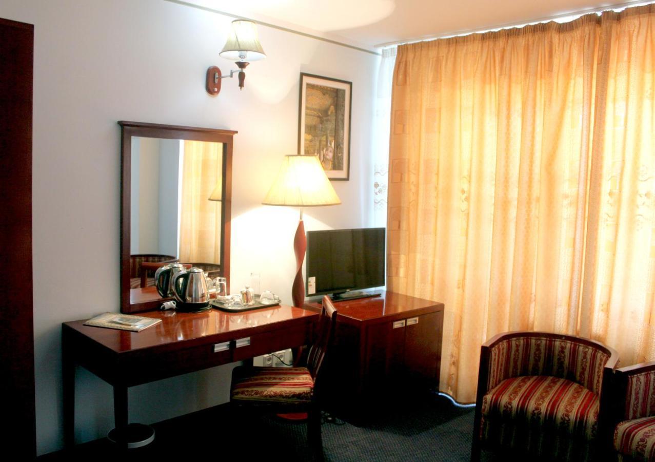Hotel Grand 布哈拉 外观 照片